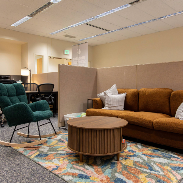 A cozy seating area in the Disabled Student Center.
